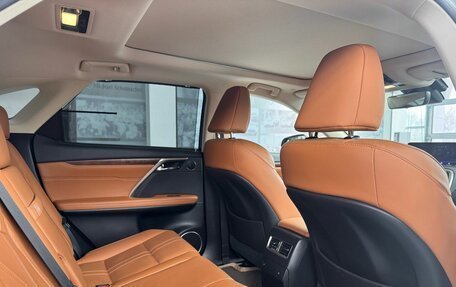 Lexus RX IV рестайлинг, 2021 год, 6 500 000 рублей, 30 фотография