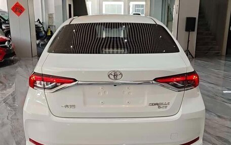 Toyota Corolla, 2021 год, 1 180 000 рублей, 4 фотография