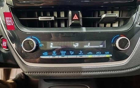 Toyota Corolla, 2021 год, 1 180 000 рублей, 9 фотография