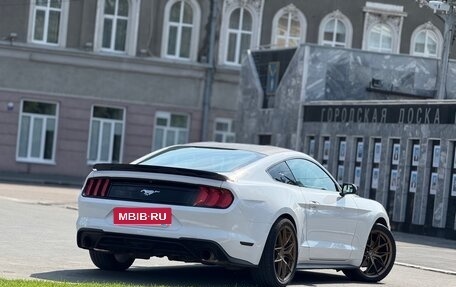 Ford Mustang VI рестайлинг, 2017 год, 2 950 000 рублей, 6 фотография