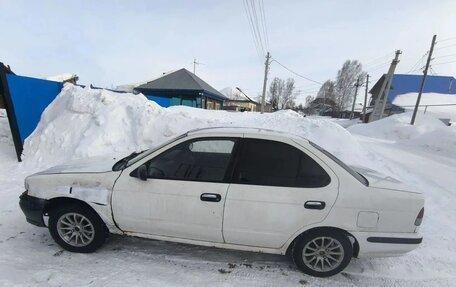 Nissan Sunny B15, 1999 год, 100 000 рублей, 3 фотография