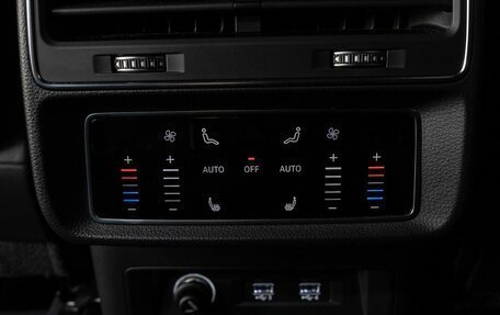 Audi Q8 I, 2019 год, 6 300 000 рублей, 16 фотография