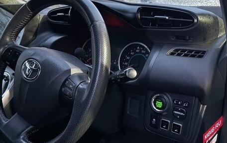 Toyota Wish II, 2009 год, 1 350 000 рублей, 20 фотография