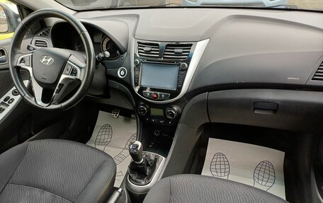Hyundai Solaris II рестайлинг, 2011 год, 549 000 рублей, 7 фотография