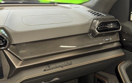 Lamborghini Urus I, 2025 год, 42 500 000 рублей, 12 фотография