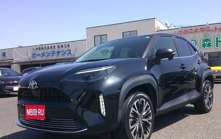 Toyota Yaris Cross, 2021 год, 1 680 000 рублей, 1 фотография