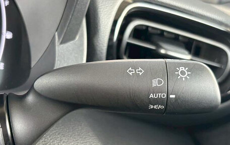 Toyota Yaris Cross, 2025 год, 1 600 000 рублей, 25 фотография