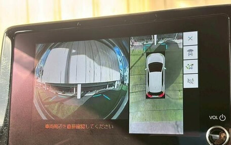 Toyota Yaris Cross, 2025 год, 1 600 000 рублей, 31 фотография