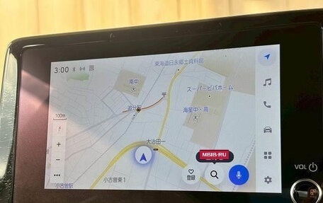 Toyota Yaris Cross, 2025 год, 1 600 000 рублей, 32 фотография