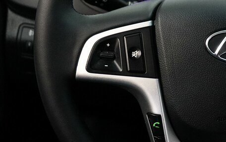 Hyundai Solaris II рестайлинг, 2015 год, 1 079 000 рублей, 12 фотография