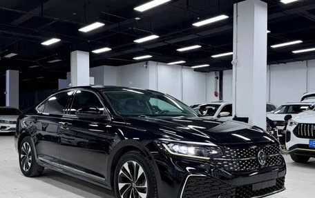 Volkswagen Passat B8 рестайлинг, 2023 год, 2 150 077 рублей, 2 фотография