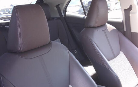 Toyota Yaris Cross, 2021 год, 1 680 000 рублей, 18 фотография