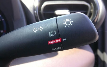 Toyota Yaris Cross, 2021 год, 1 680 000 рублей, 23 фотография