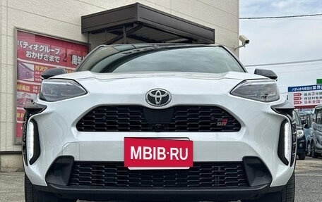 Toyota Yaris Cross, 2024 год, 1 600 000 рублей, 5 фотография