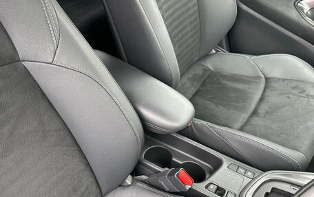 Toyota Yaris Cross, 2024 год, 1 600 000 рублей, 34 фотография