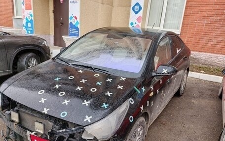 Hyundai Solaris II рестайлинг, 2021 год, 970 000 рублей, 1 фотография