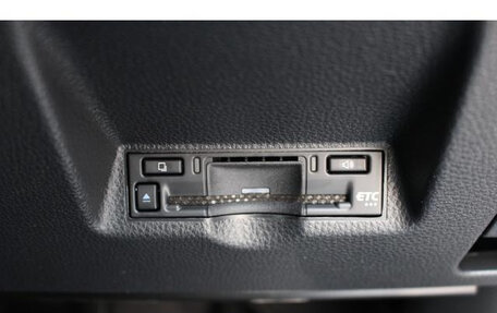 Toyota Yaris Cross, 2024 год, 1 800 000 рублей, 23 фотография