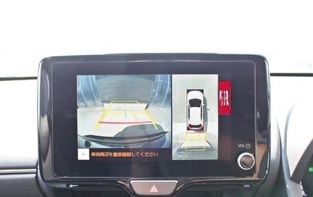 Toyota Yaris Cross, 2024 год, 1 800 000 рублей, 22 фотография