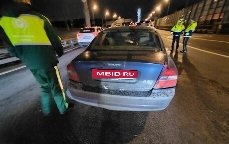 Volvo S80 II рестайлинг 2, 1999 год, 130 000 рублей, 2 фотография