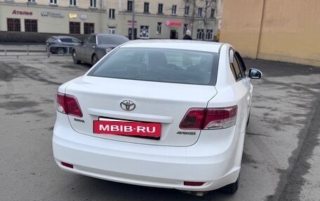 Toyota Avensis III рестайлинг, 2010 год, 950 000 рублей, 3 фотография