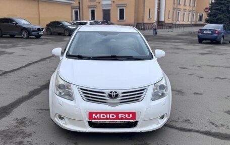 Toyota Avensis III рестайлинг, 2010 год, 950 000 рублей, 2 фотография