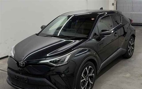 Toyota C-HR I рестайлинг, 2022 год, 1 960 000 рублей, 2 фотография