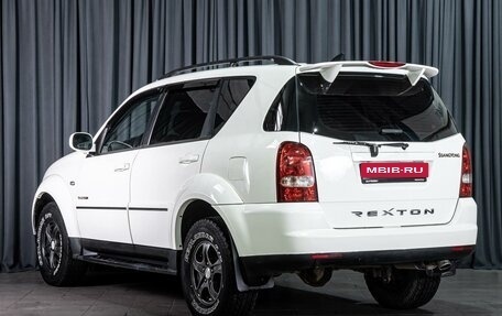 SsangYong Rexton III, 2011 год, 1 080 000 рублей, 2 фотография