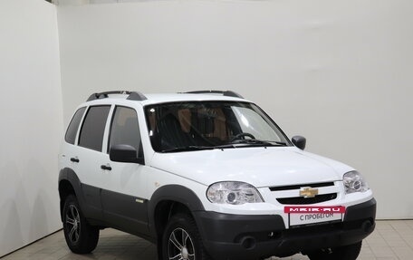Chevrolet Niva I рестайлинг, 2015 год, 625 000 рублей, 3 фотография