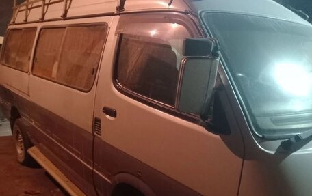 Toyota HiAce H50 H60 H70, 1988 год, 1 200 000 рублей, 1 фотография