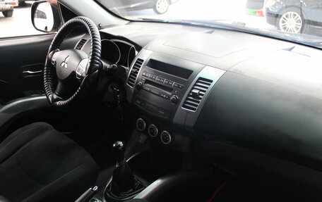 Mitsubishi Outlander III рестайлинг 3, 2008 год, 1 098 000 рублей, 10 фотография