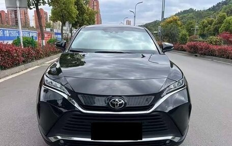 Toyota Harrier, 2024 год, 4 100 011 рублей, 2 фотография