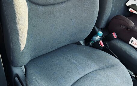 Toyota Vitz, 2002 год, 410 000 рублей, 8 фотография