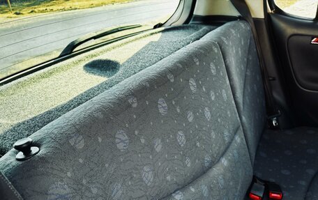 Toyota Vitz, 2002 год, 410 000 рублей, 9 фотография