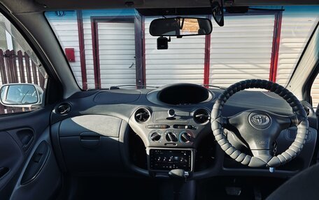 Toyota Vitz, 2002 год, 410 000 рублей, 11 фотография