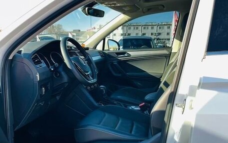 Volkswagen Tiguan II, 2023 год, 2 500 000 рублей, 8 фотография