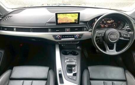 Audi A4, 2019 год, 1 420 007 рублей, 8 фотография