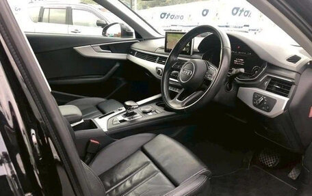 Audi A4, 2019 год, 1 420 007 рублей, 9 фотография