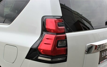 Toyota Land Cruiser Prado 150 рестайлинг 2, 2019 год, 6 150 000 рублей, 18 фотография