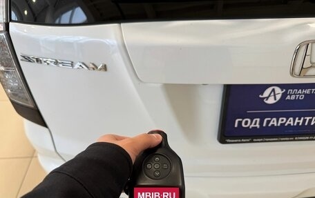 Honda Stream II, 2013 год, 1 599 999 рублей, 25 фотография