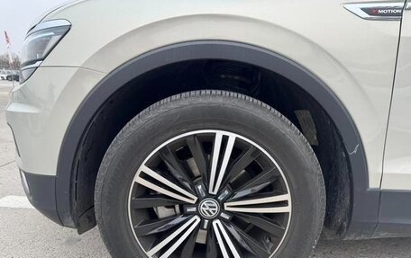 Volkswagen Tiguan II, 2023 год, 2 500 000 рублей, 5 фотография