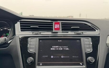 Volkswagen Tiguan II, 2023 год, 2 500 000 рублей, 18 фотография