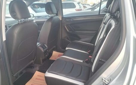 Volkswagen Tiguan II, 2023 год, 2 500 000 рублей, 8 фотография