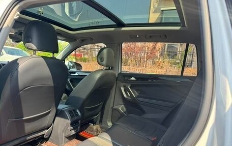 Volkswagen Tiguan II, 2023 год, 2 500 000 рублей, 9 фотография