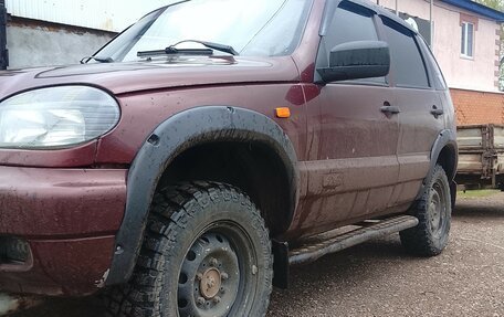 Chevrolet Niva I рестайлинг, 2005 год, 310 000 рублей, 3 фотография