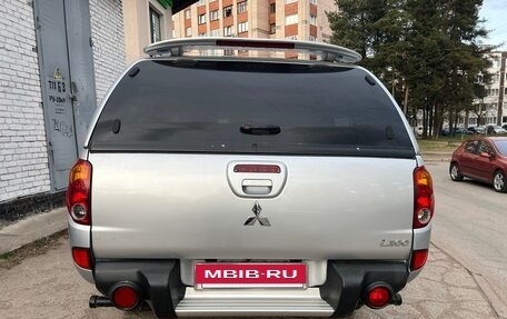Mitsubishi L200 IV рестайлинг, 2011 год, 1 300 000 рублей, 4 фотография