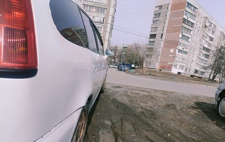 Honda Stream I рестайлинг, 2001 год, 330 000 рублей, 11 фотография