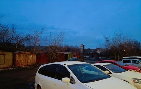 Honda Stream I рестайлинг, 2001 год, 330 000 рублей, 18 фотография