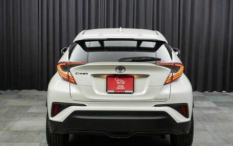 Toyota C-HR I рестайлинг, 2018 год, 2 150 000 рублей, 5 фотография