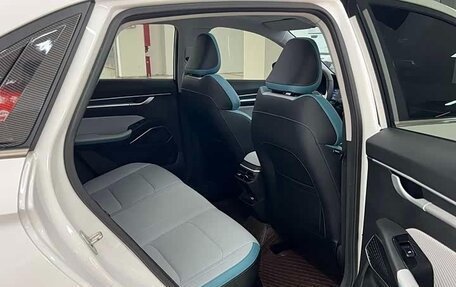 Geely Emgrand, 2023 год, 1 020 000 рублей, 9 фотография