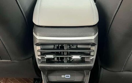 Geely Emgrand, 2023 год, 1 020 000 рублей, 15 фотография